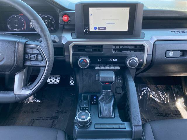 Certified 2025 Toyota Tacoma TRD Sport AWD/4WD image 11
