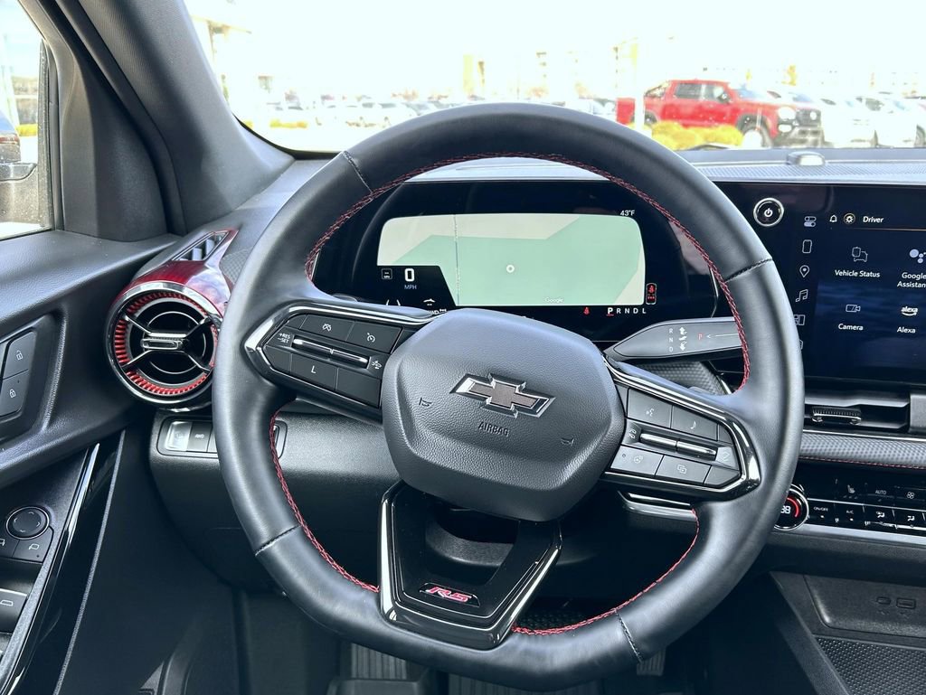 Used 2025 Chevrolet Equinox RS w/ Safety and Technology Package image 11