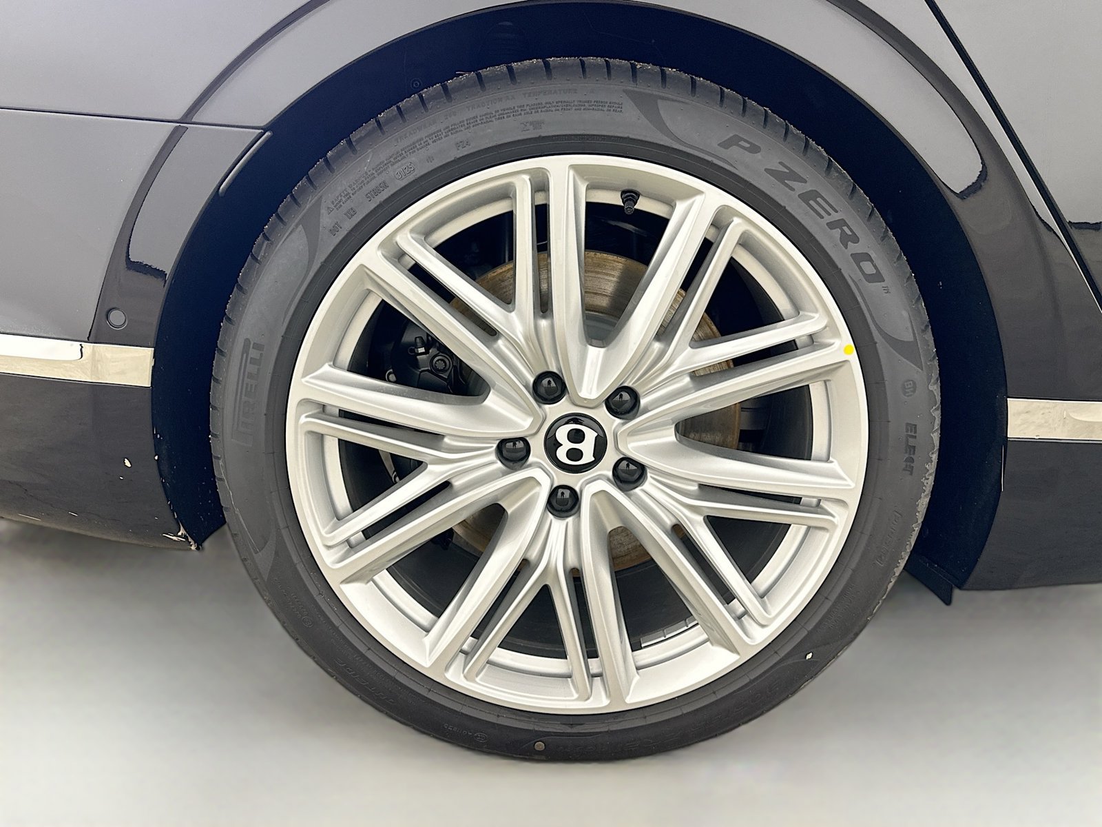 New 2026 Bentley Flying Spur V8 AWD/4WD image 69