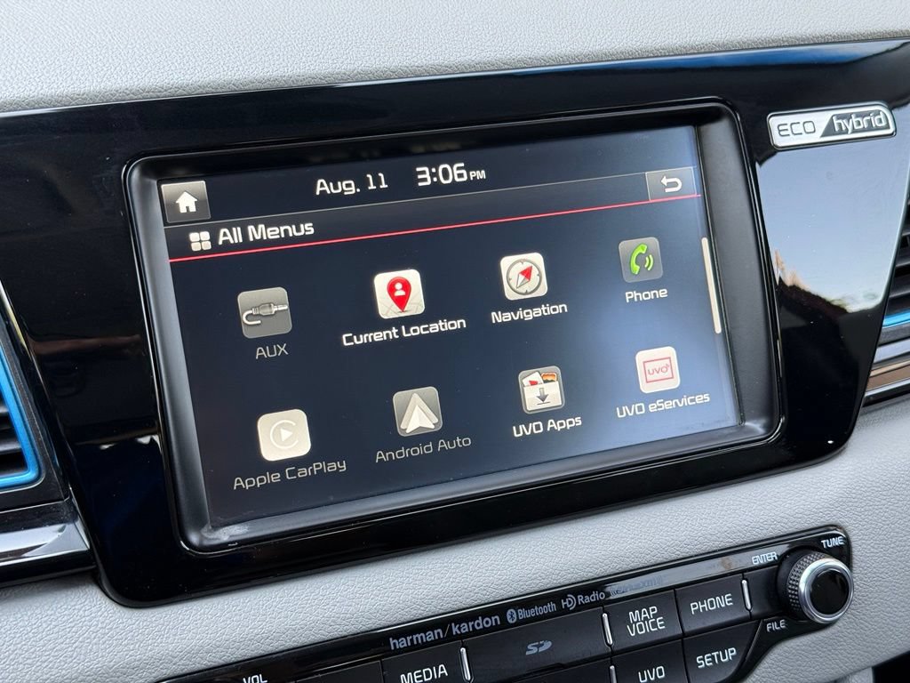 Used 2018 Kia Niro Touring FWD image 21
