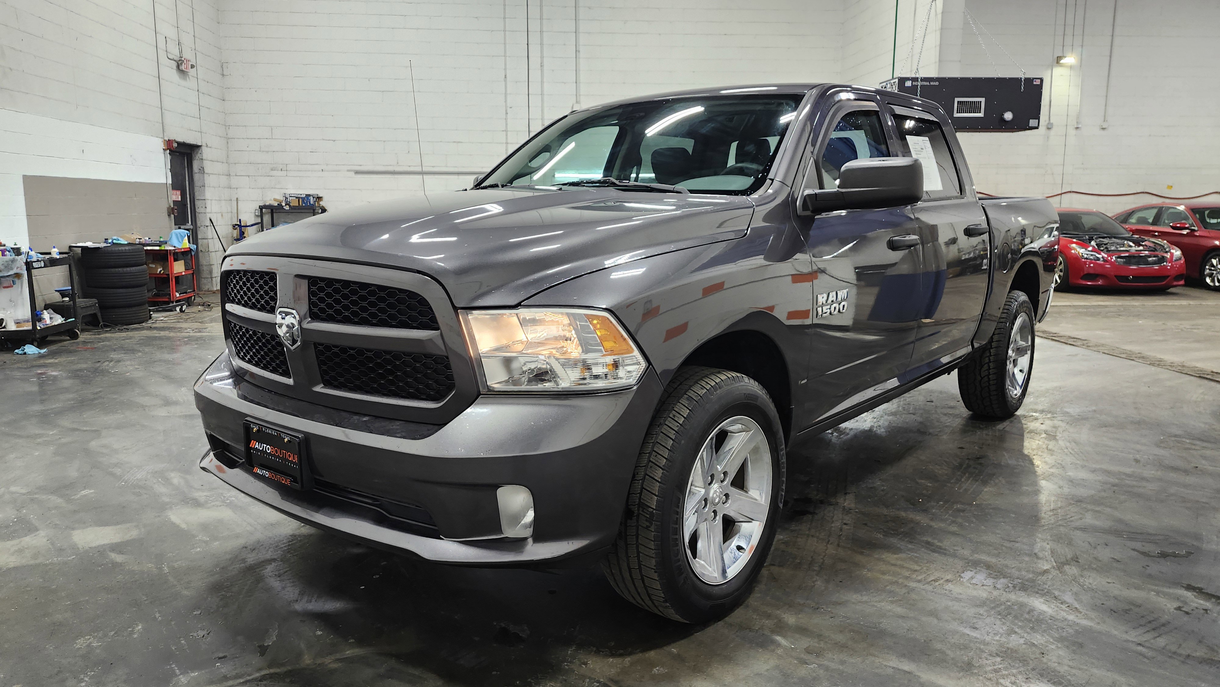 Used 2017 RAM 1500 Express w/ Express Value Package image 10