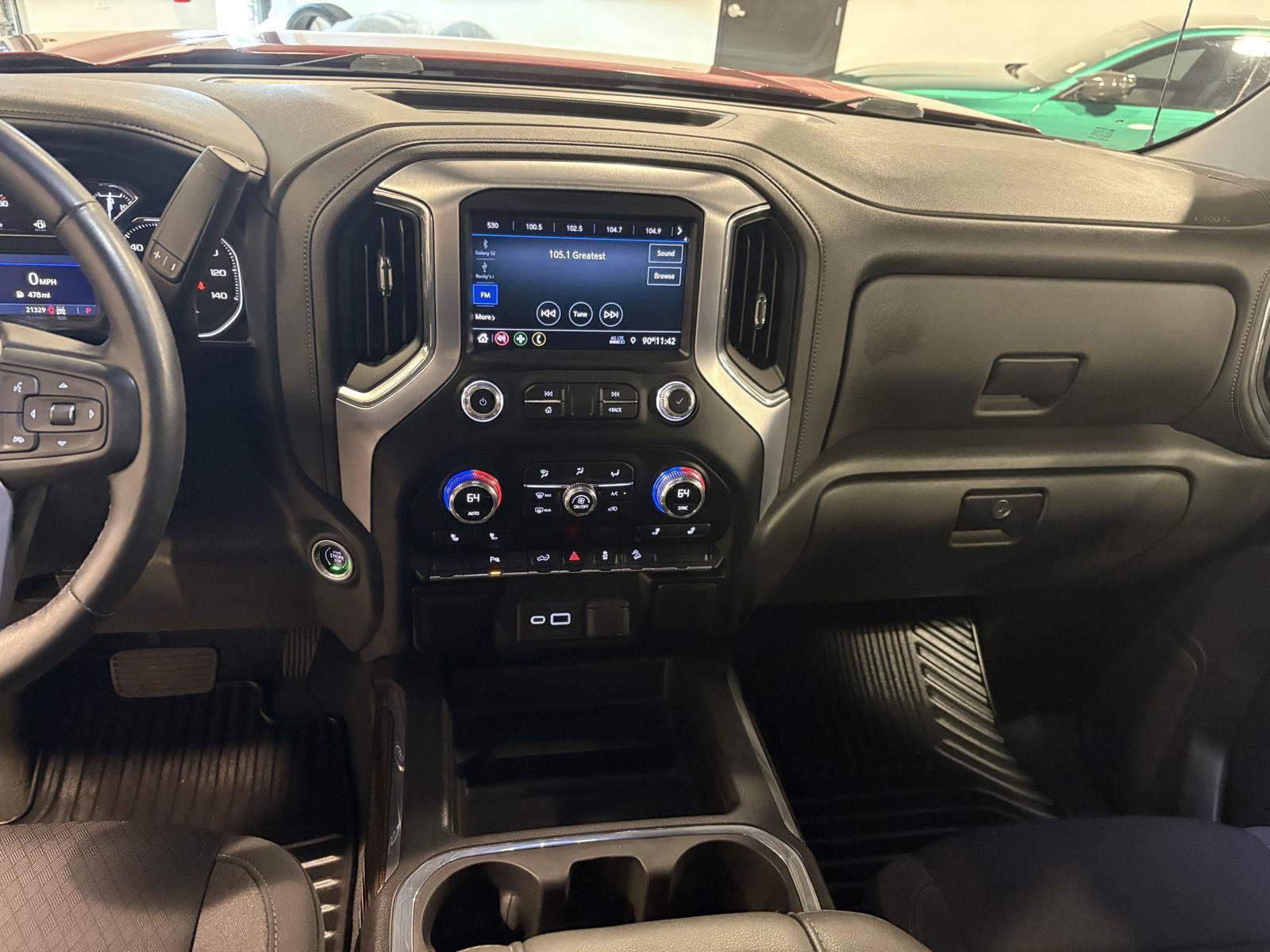 Used 2022 GMC Sierra 1500 Elevation w/ Driver Alert Package I AWD/4WD image 18