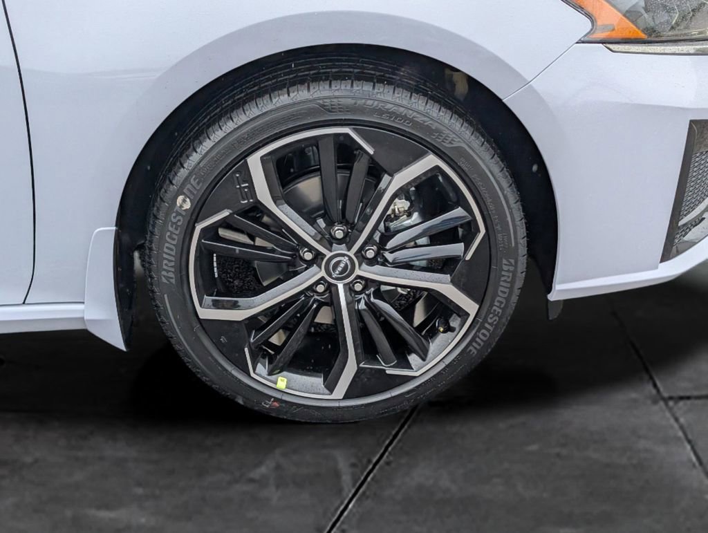 New 2025 Nissan Altima 2.5 SR w/ SR Premium Package image 11