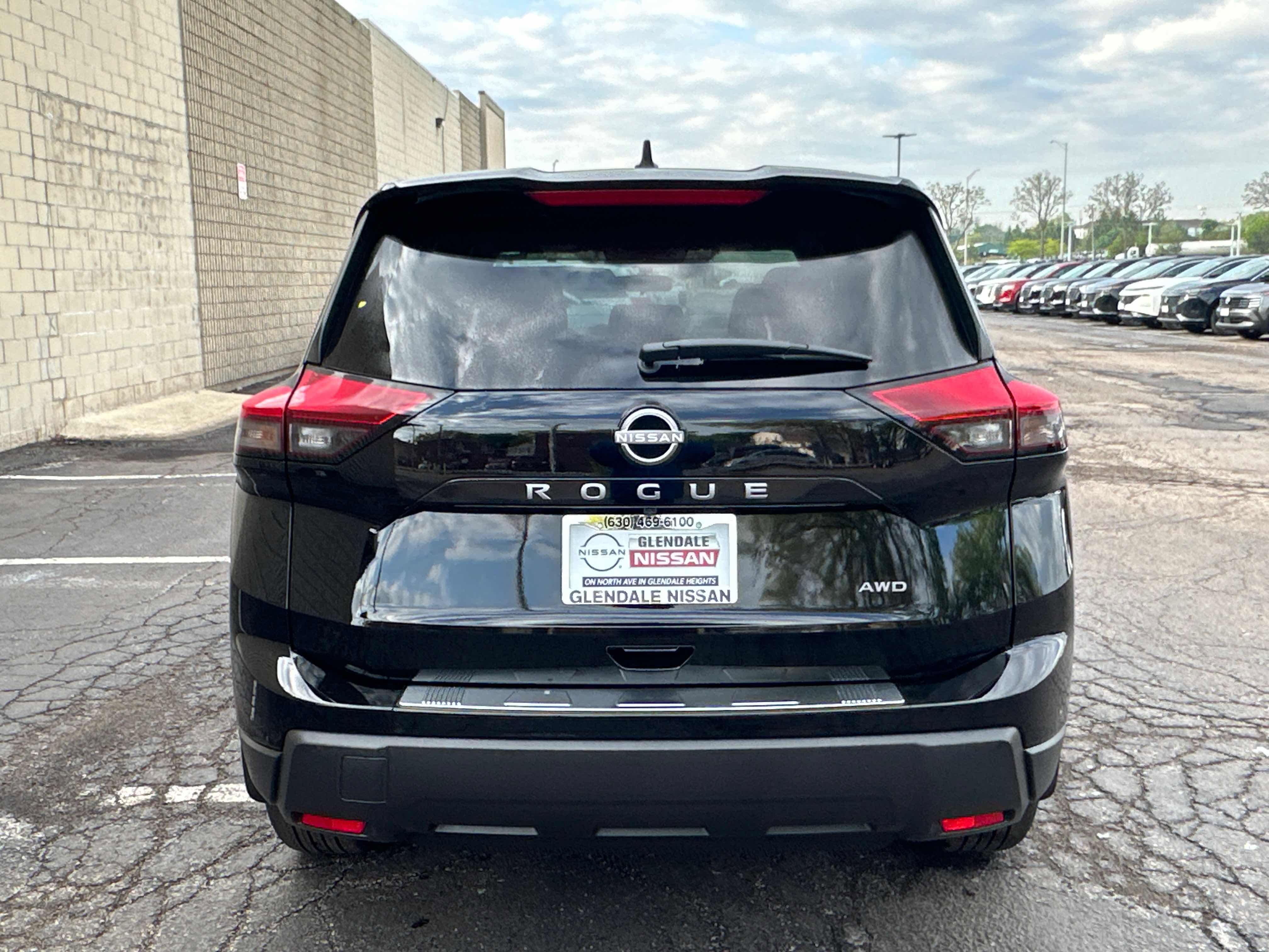 New 2026 Nissan Rogue SV AWD/4WD image 5