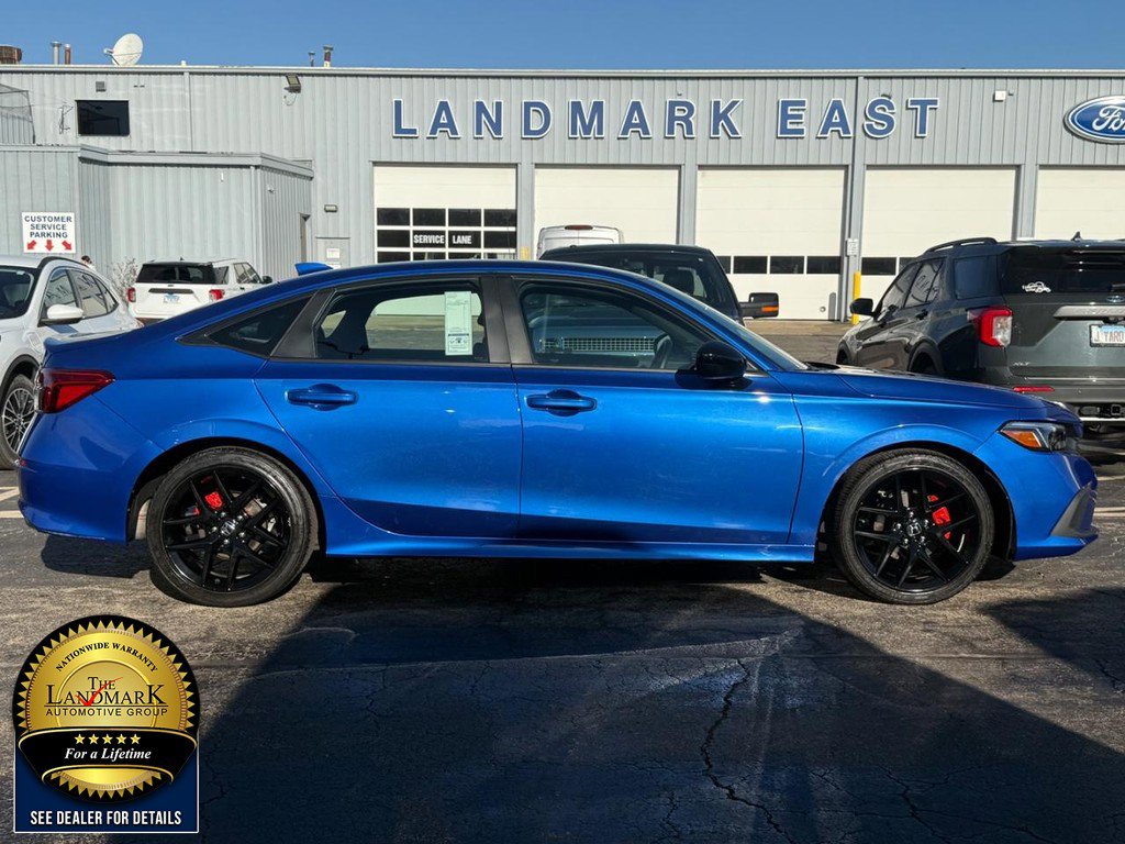 Used 2024 Honda Civic Sport image 4