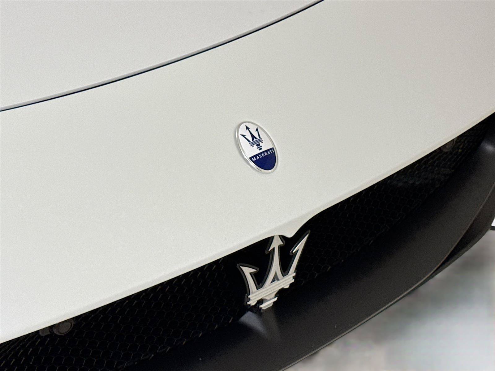 Used 2022 Maserati MC20 Coupe RWD image 33