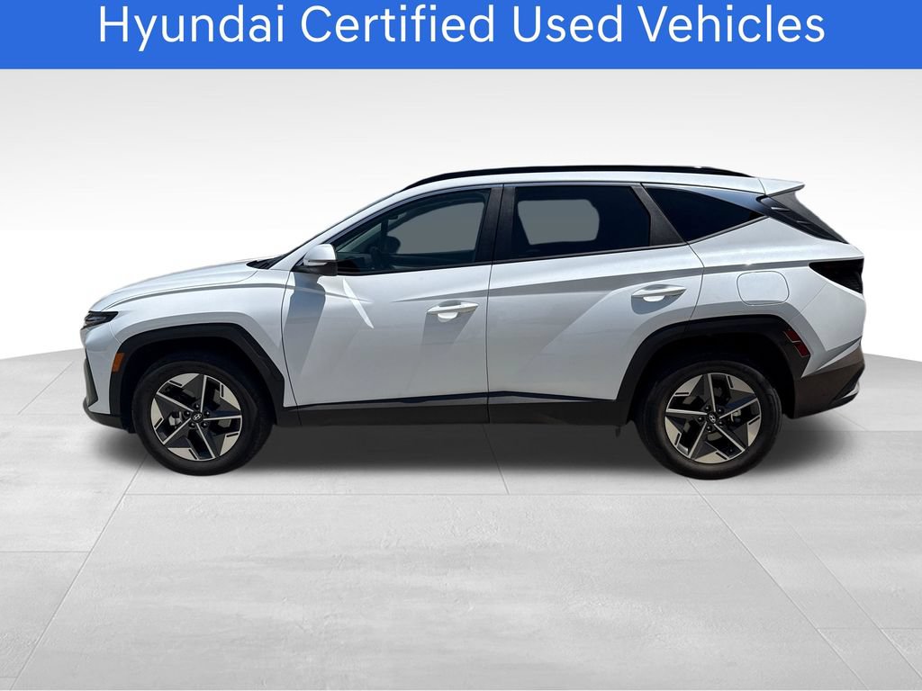 Certified 2025 Hyundai Tucson SEL AWD/4WD image 2