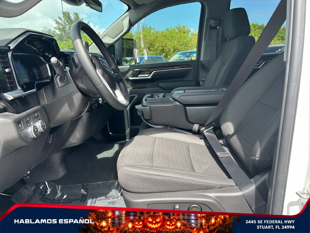 Used 2026 GMC Sierra 2500 SLE w/ SLE Value Package; AWD/4WD image 9