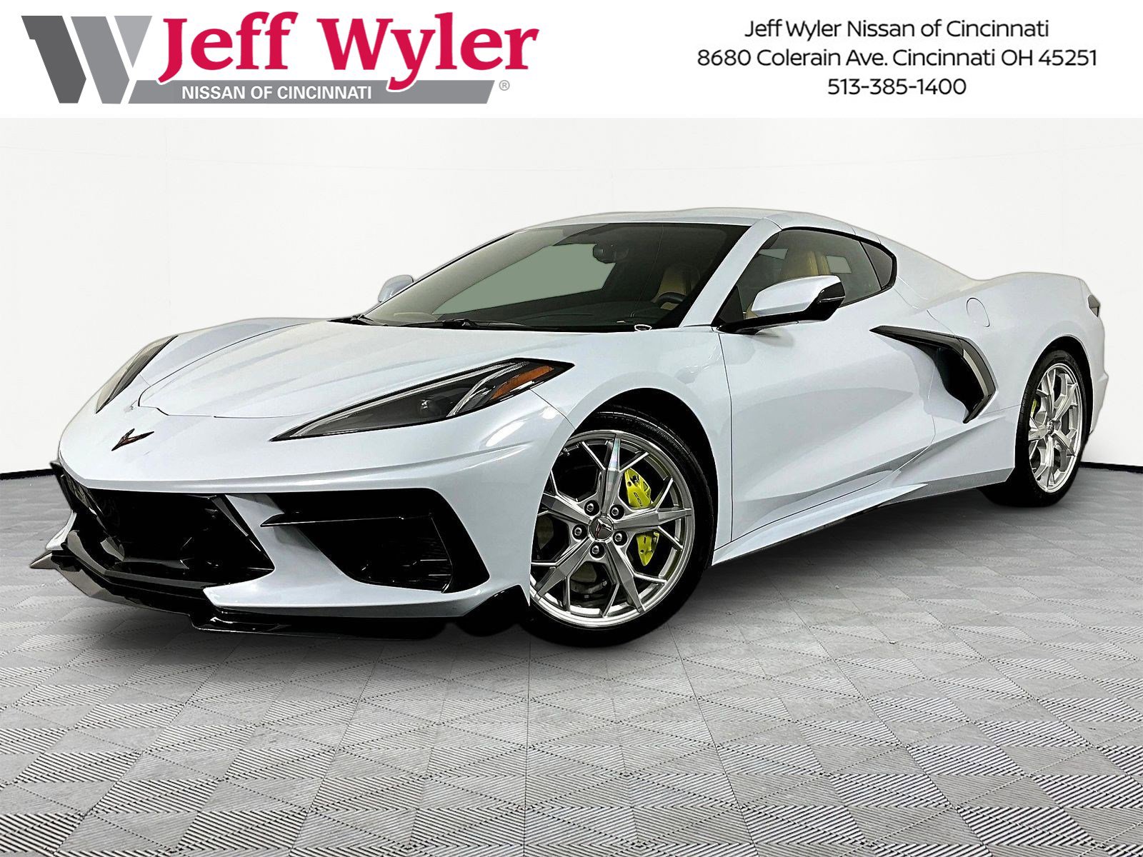 Used 2021 Chevrolet Corvette Stingray Preferred Cpe w/ Engine Appearance Package RWD video 1