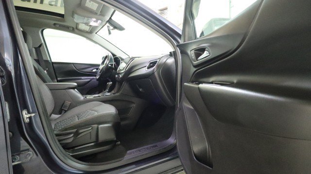Used 2018 Chevrolet Equinox LT w/ Sun & Infotainment Package AWD/4WD image 10