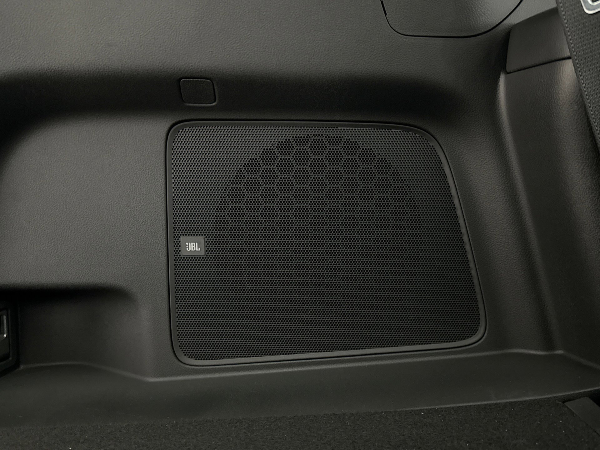 Used 2024 Toyota Grand Highlander AWD image 17