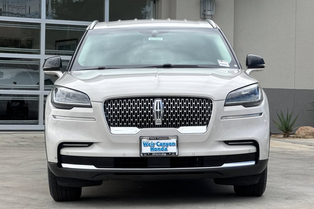 Used 2021 Lincoln Aviator 2WD w/ Elements Package image 11
