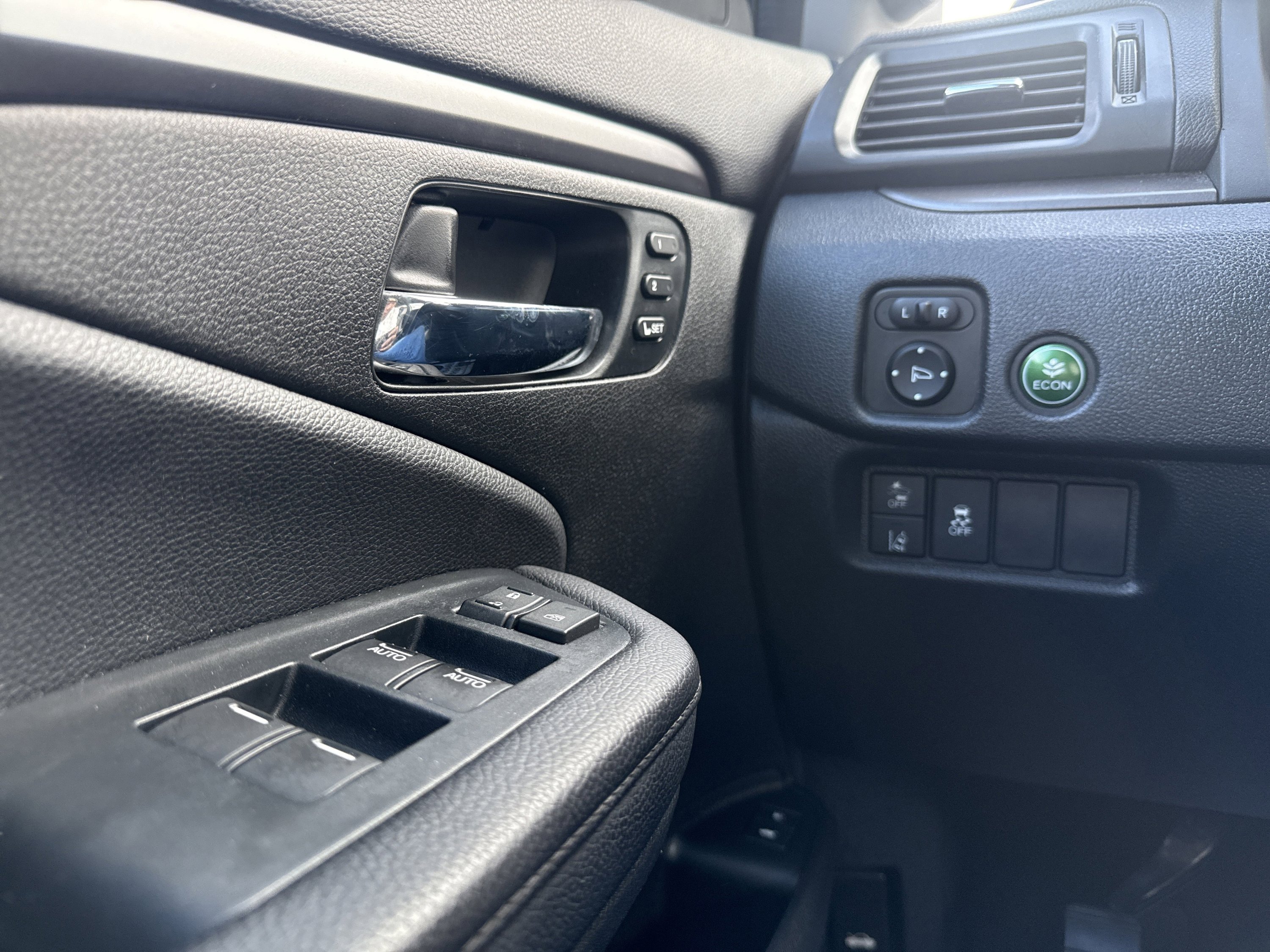 Used 2022 Honda Pilot EX-L image 23