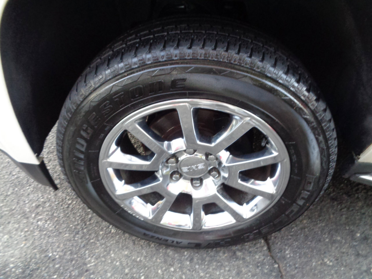 Used 2015 GMC Yukon Denali w/ Touring Package image 31