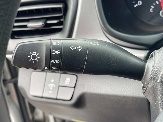 Used 2022 Kia Rio S FWD image 35