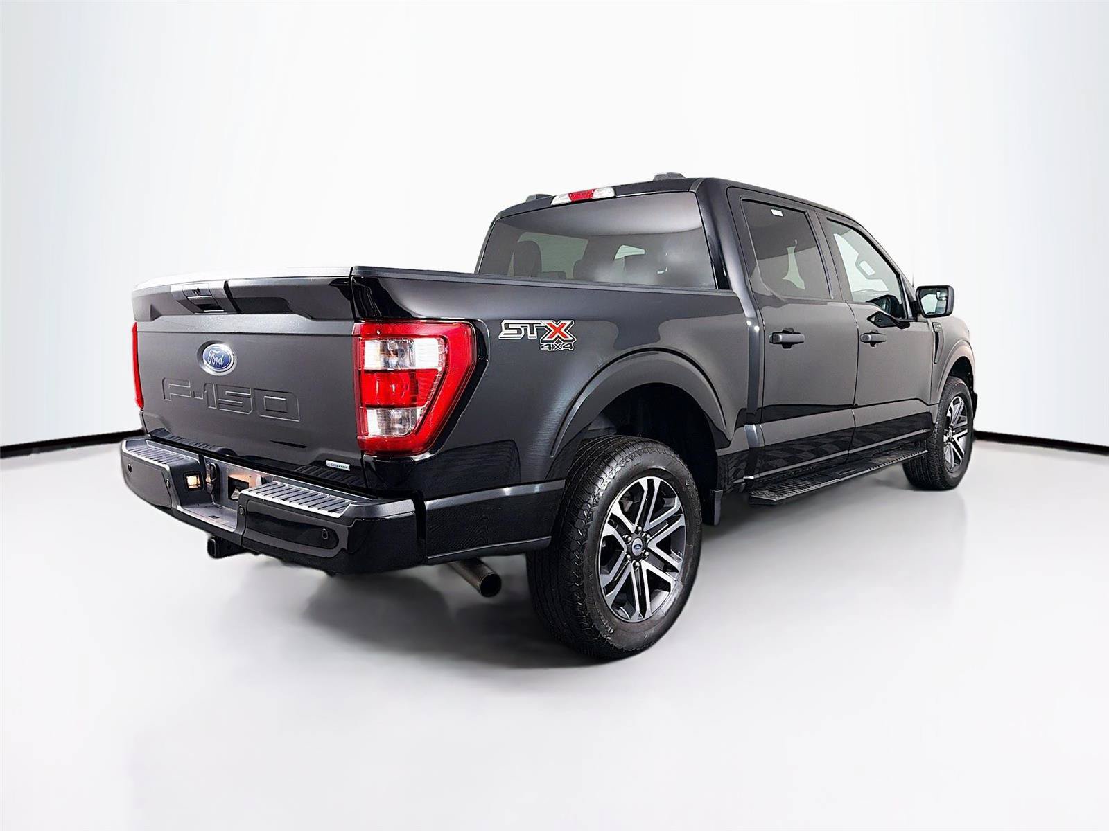 Used 2023 Ford F150 XL w/ STX Appearance Package AWD/4WD image 11