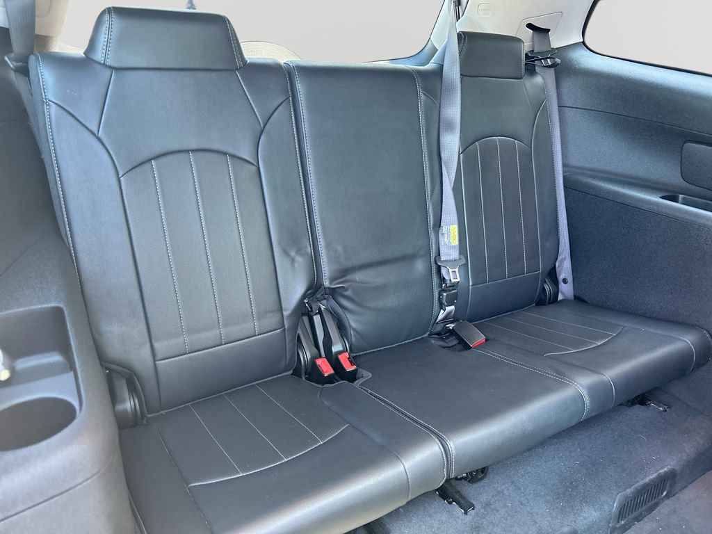 Used 2016 Buick Enclave Leather AWD/4WD image 27