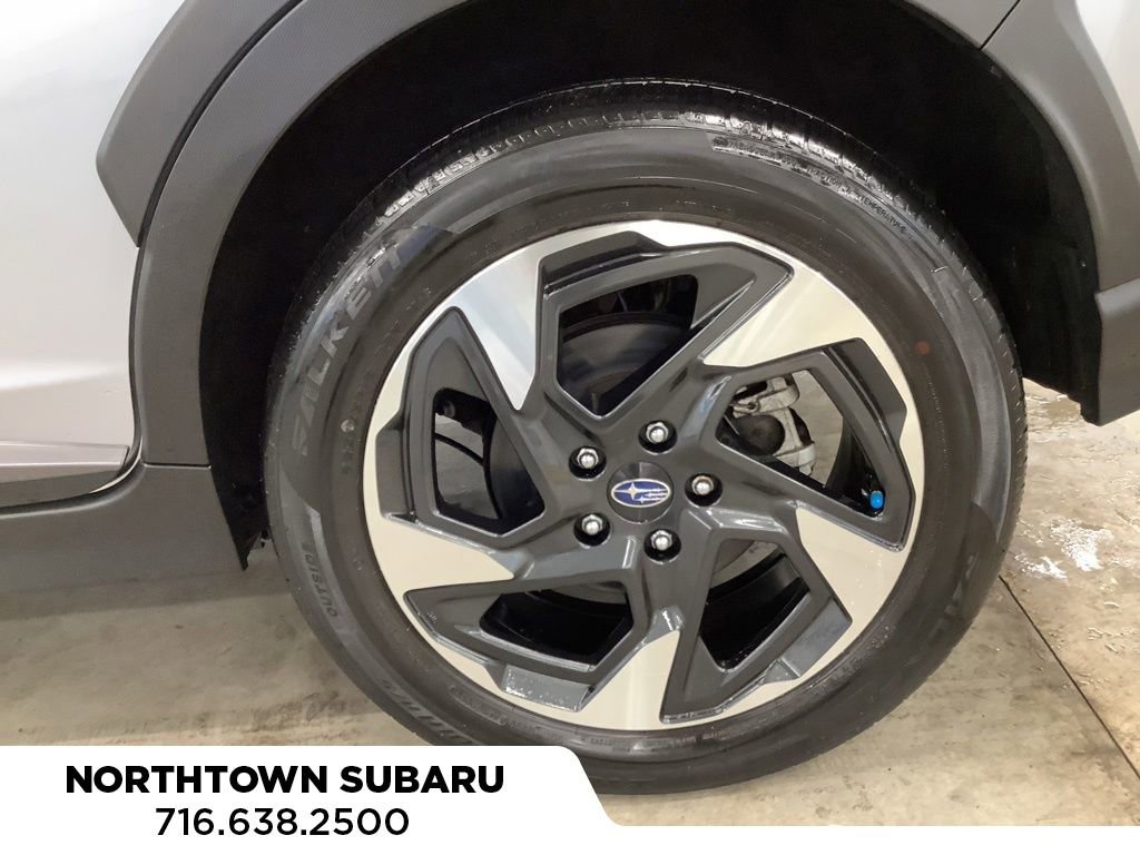Used 2024 Subaru Crosstrek 2.5i Limited AWD/4WD image 13