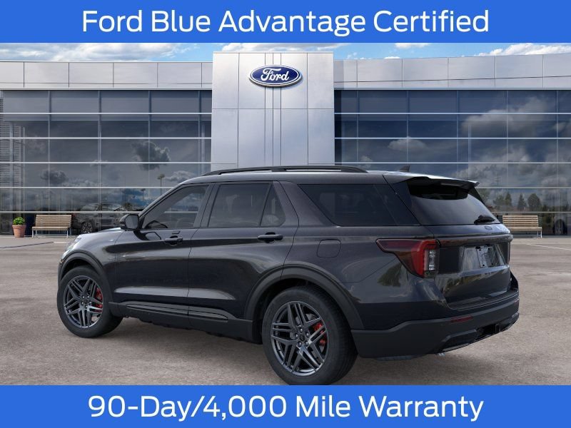 Used 2026 Ford Explorer ST-Line w/ ST-Line Street Pack AWD/4WD image 5