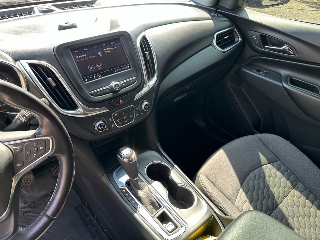 Used 2021 Chevrolet Equinox LT image 18