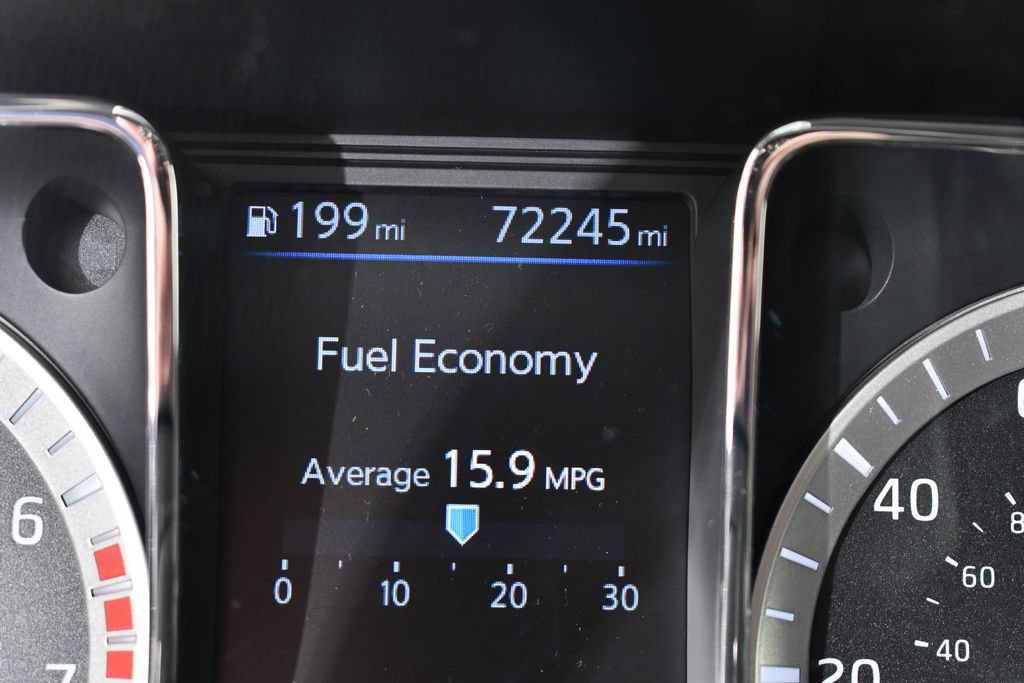 Used 2019 Nissan Titan S AWD/4WD image 25