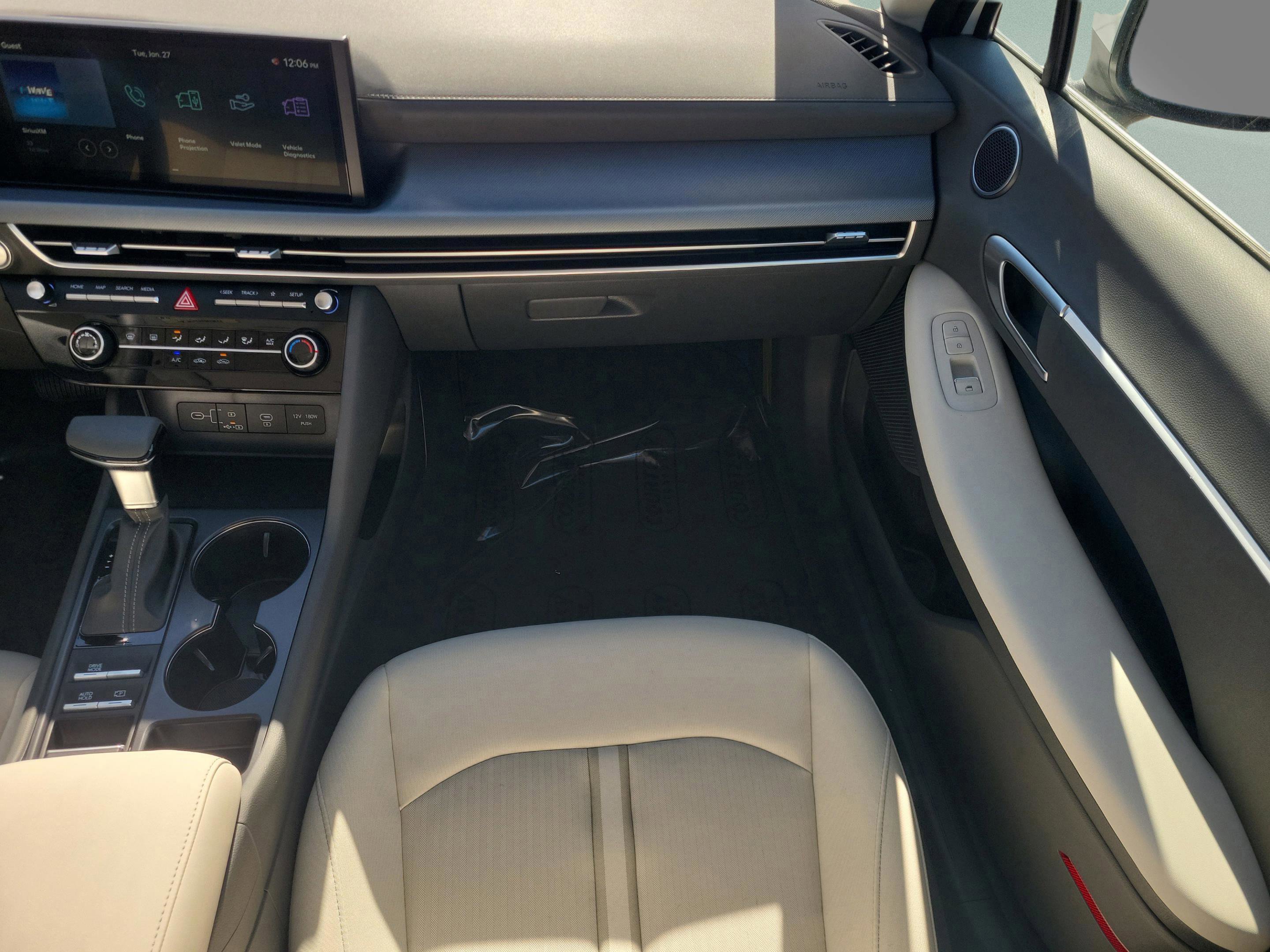 New 2026 Hyundai Sonata SE FWD image 21