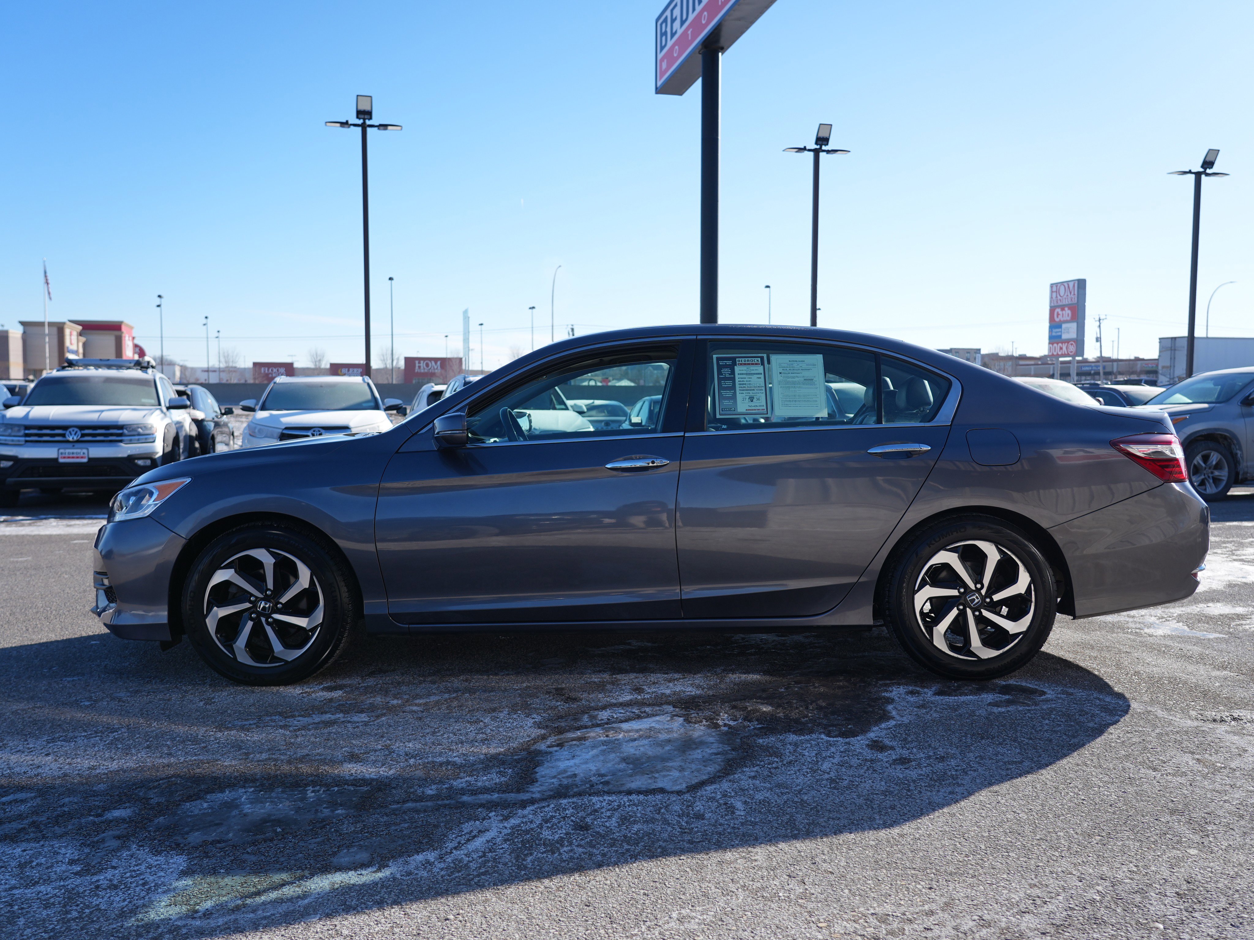 Used 2017 Honda Accord EX-L image 6
