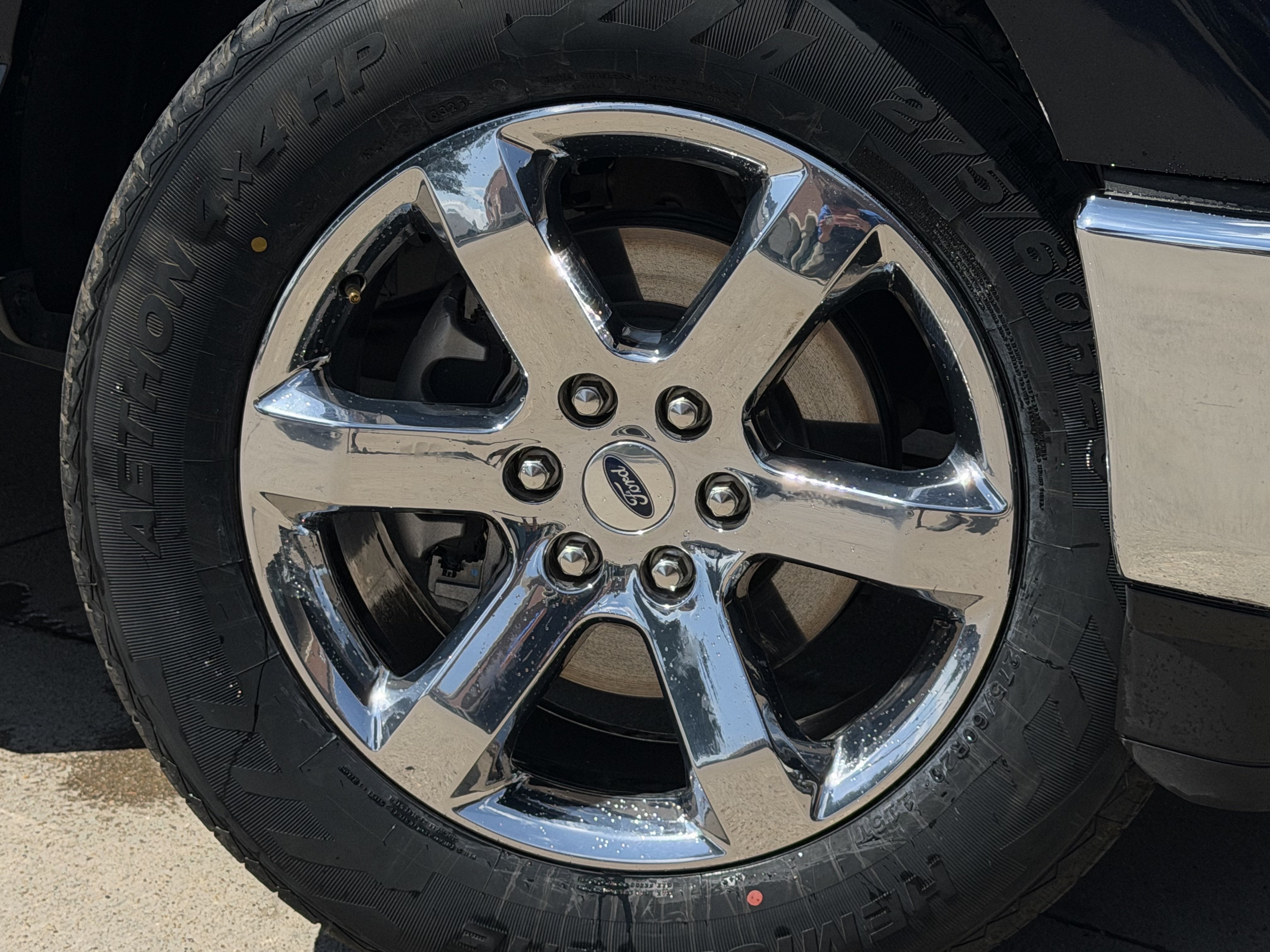 Used 2021 Ford F150 Lariat AWD/4WD image 10