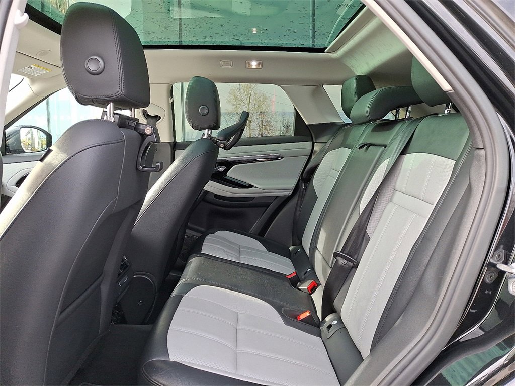 Certified 2023 Land Rover Range Rover Evoque R-Dynamic S image 10