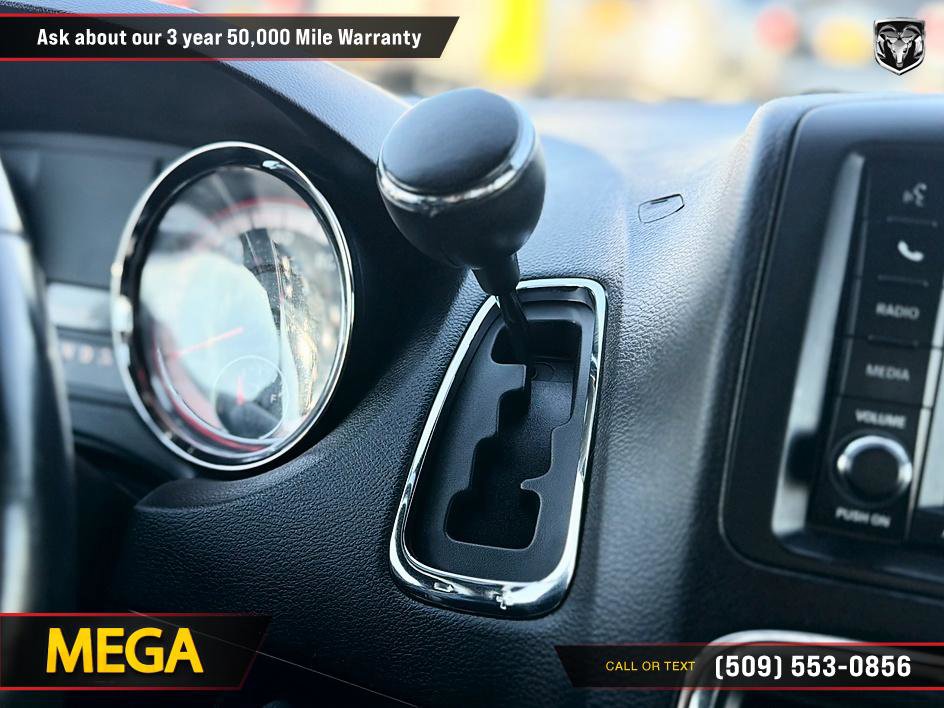 Used 2019 Dodge Grand Caravan SXT FWD image 25