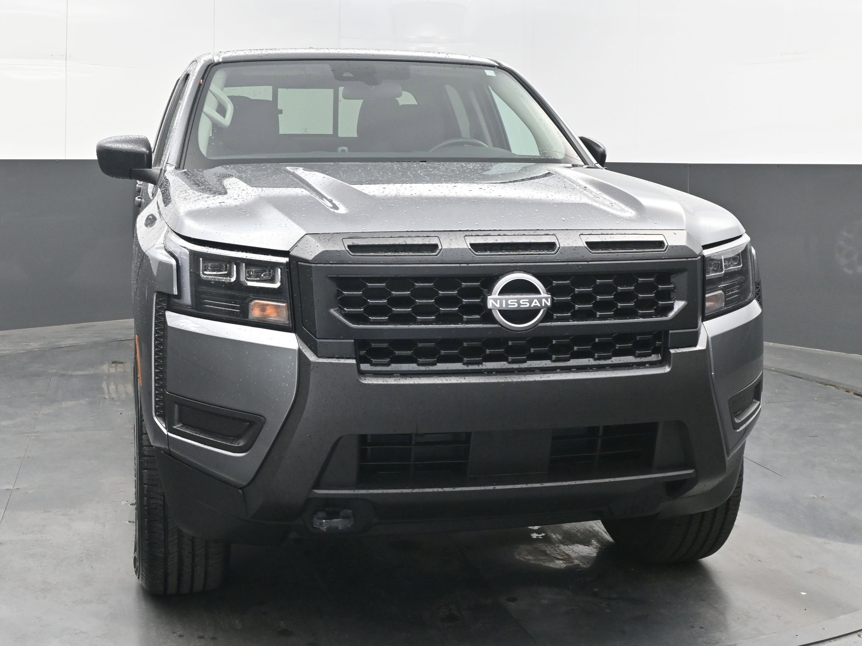 New 2026 Nissan Frontier S image 2