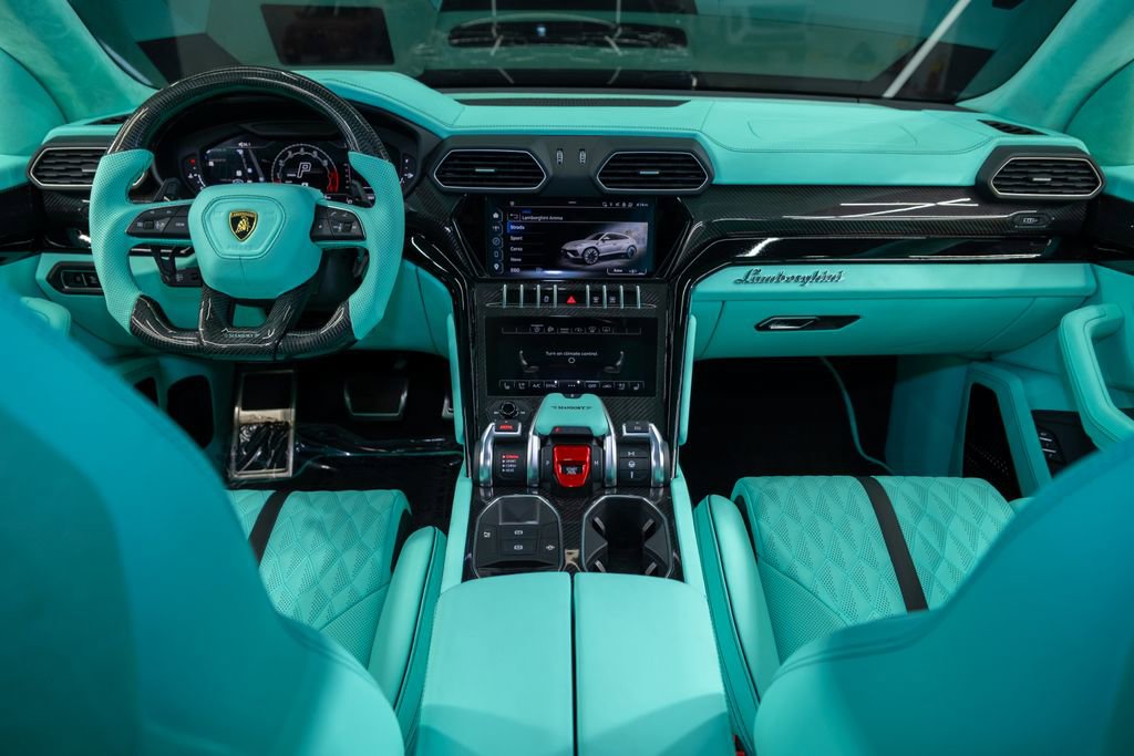 Used 2024 Lamborghini Urus S image 71