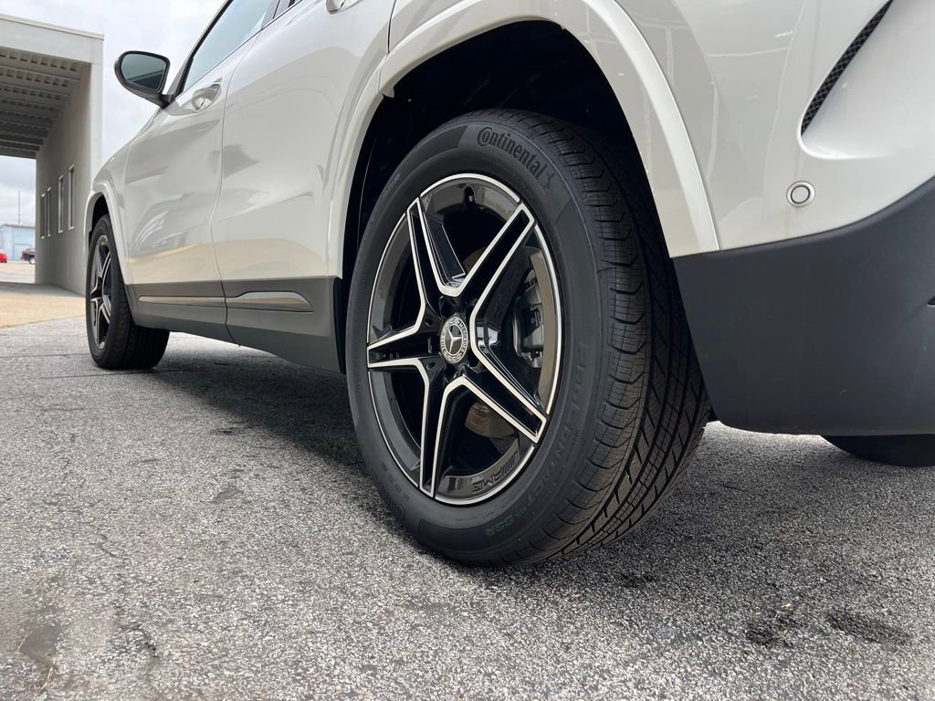 Certified 2025 Mercedes-Benz GLA 250 4MATIC image 10