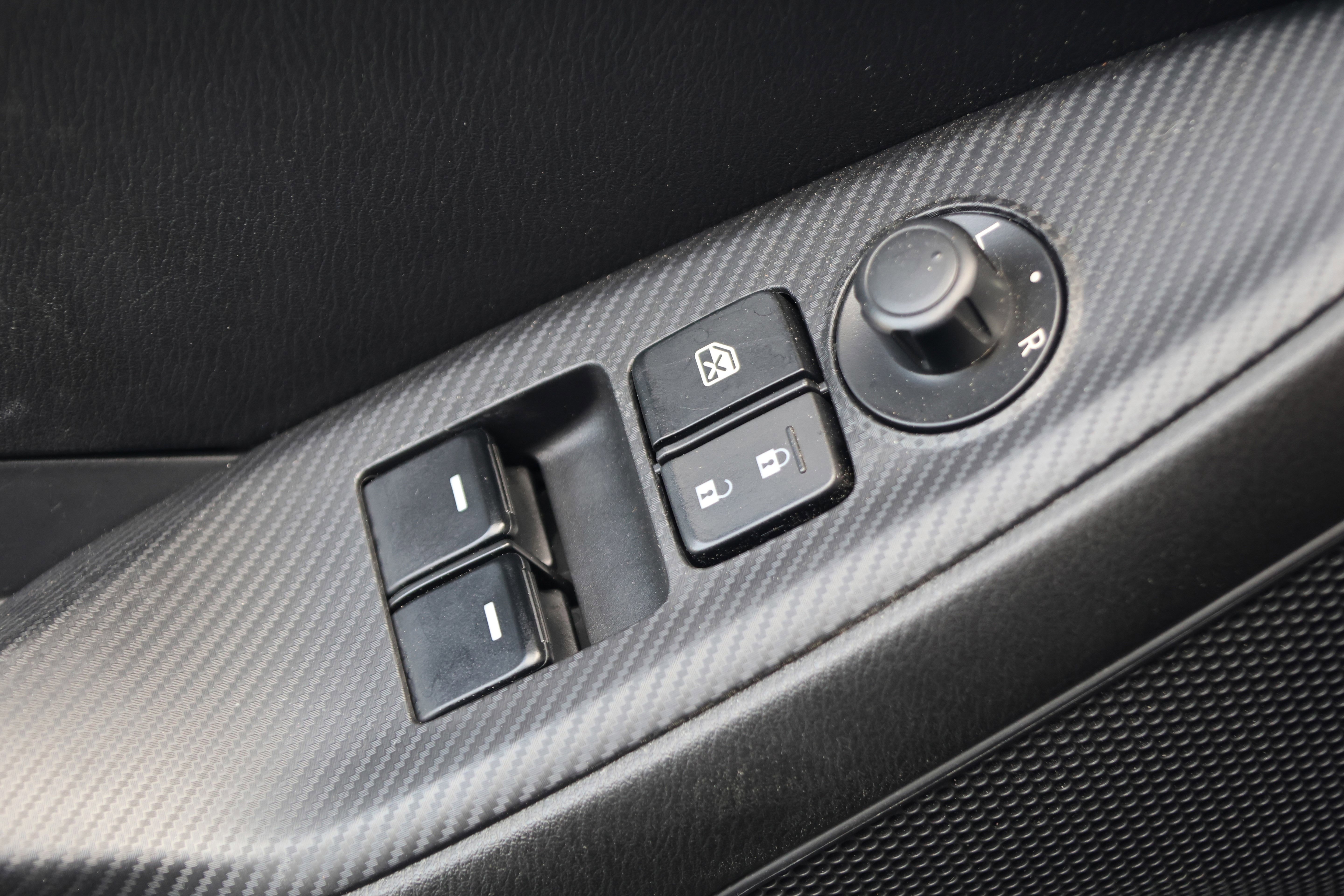 Used 2023 MAZDA MX-5 Miata Sport image 15
