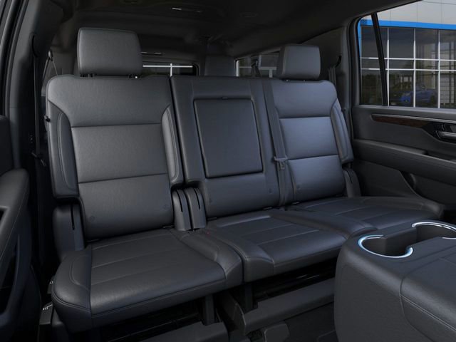 New 2026 Chevrolet Suburban LT image 17