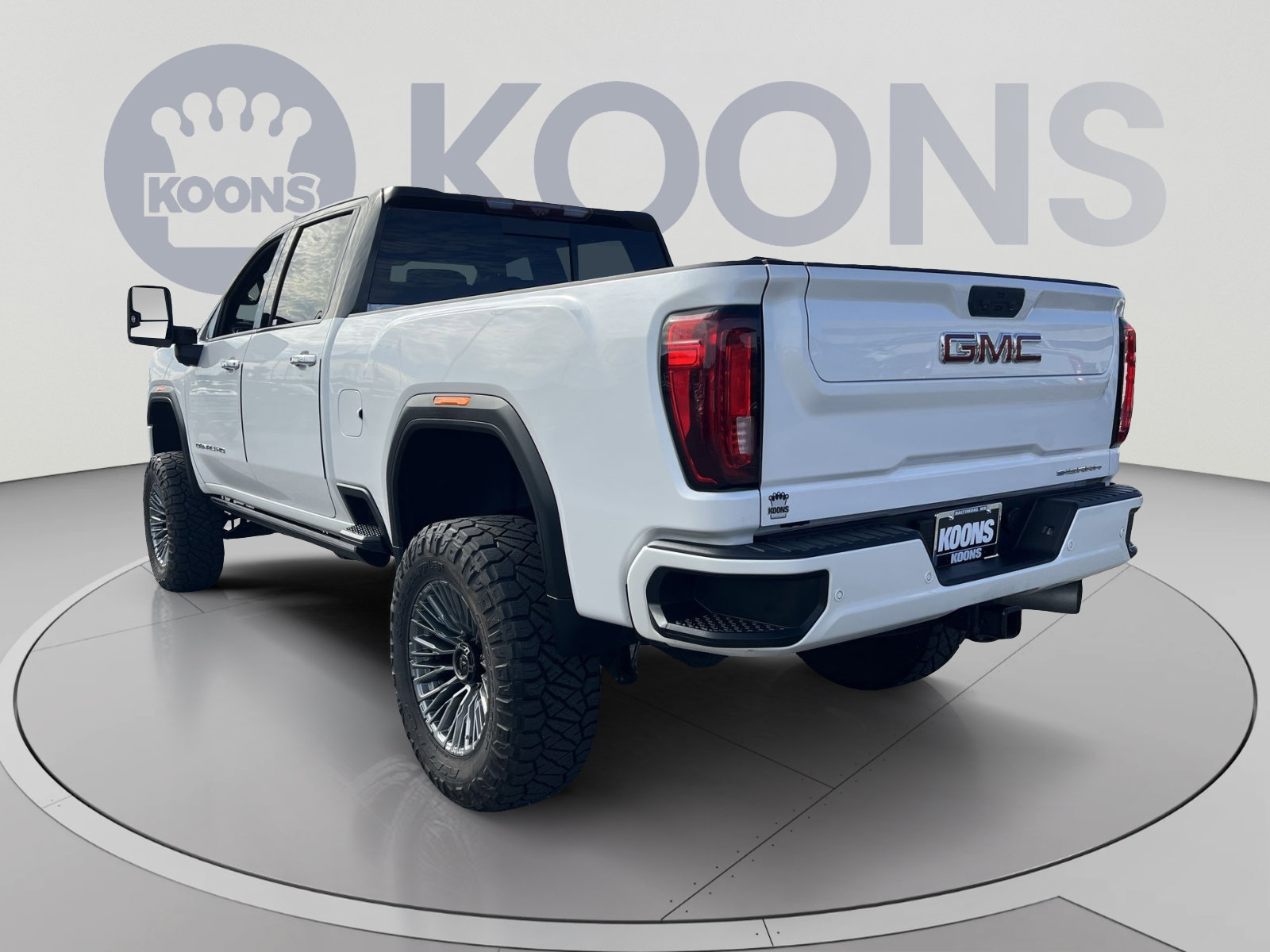 Used 2022 GMC Sierra 2500 Denali w/ Denali Ultimate Package AWD/4WD image 4
