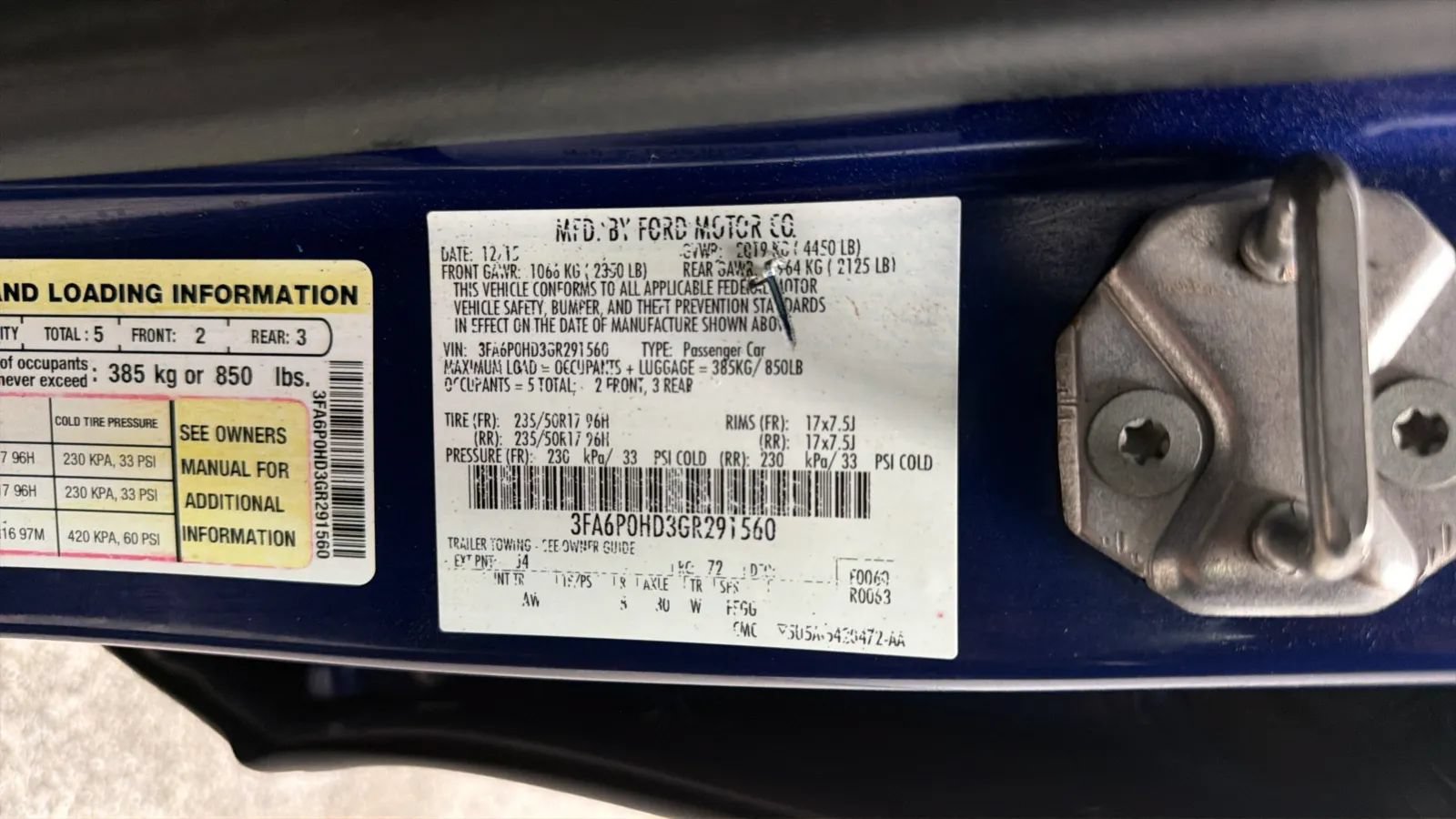 Used 2016 Ford Fusion SE FWD image 22