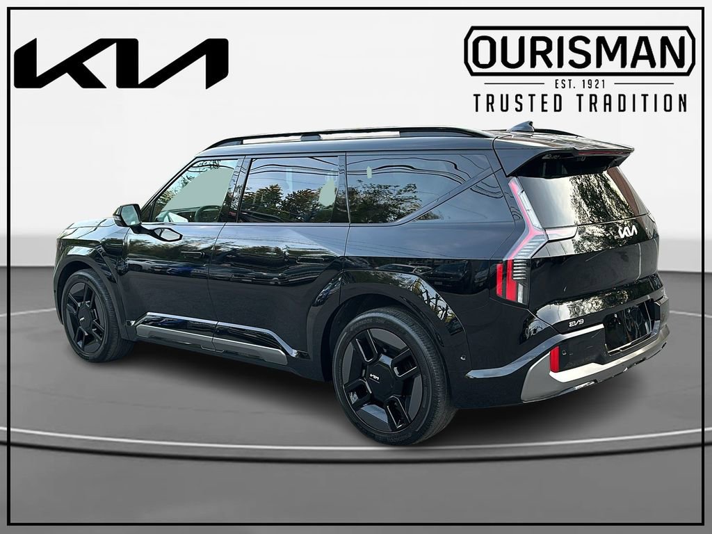 Certified 2024 Kia EV9 GT-Line AWD/4WD image 3