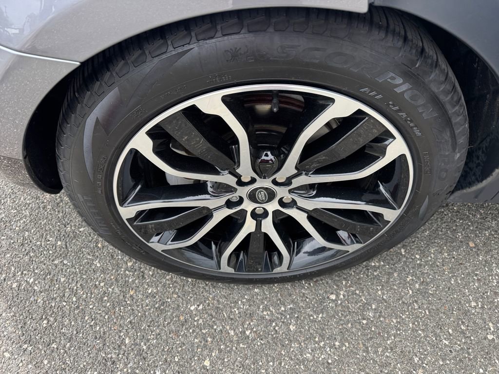 Used 2022 Land Rover Range Rover Sport HSE Silver Edition image 22