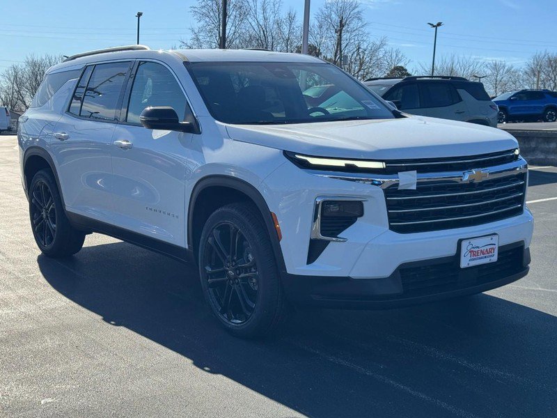 New 2026 Chevrolet Traverse LT w/ LPO, Floor Liner Package image 23