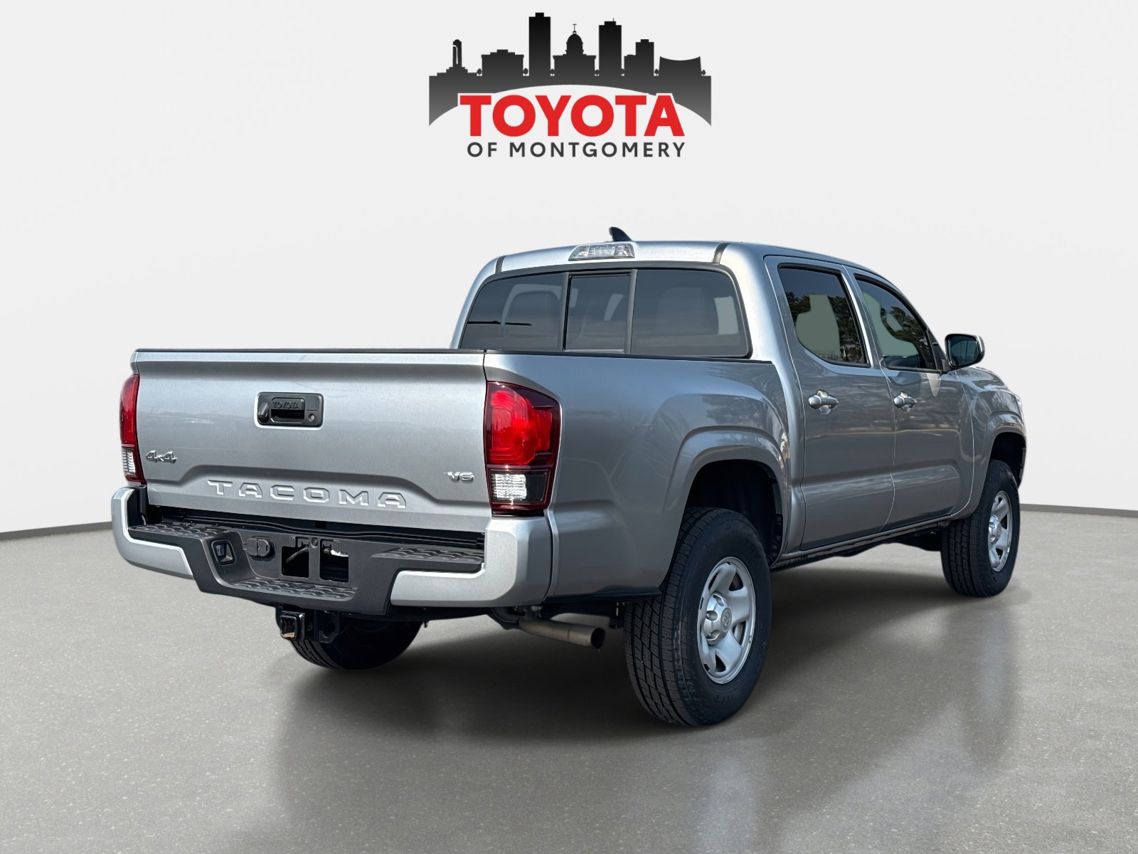 Used 2023 Toyota Tacoma SR image 3