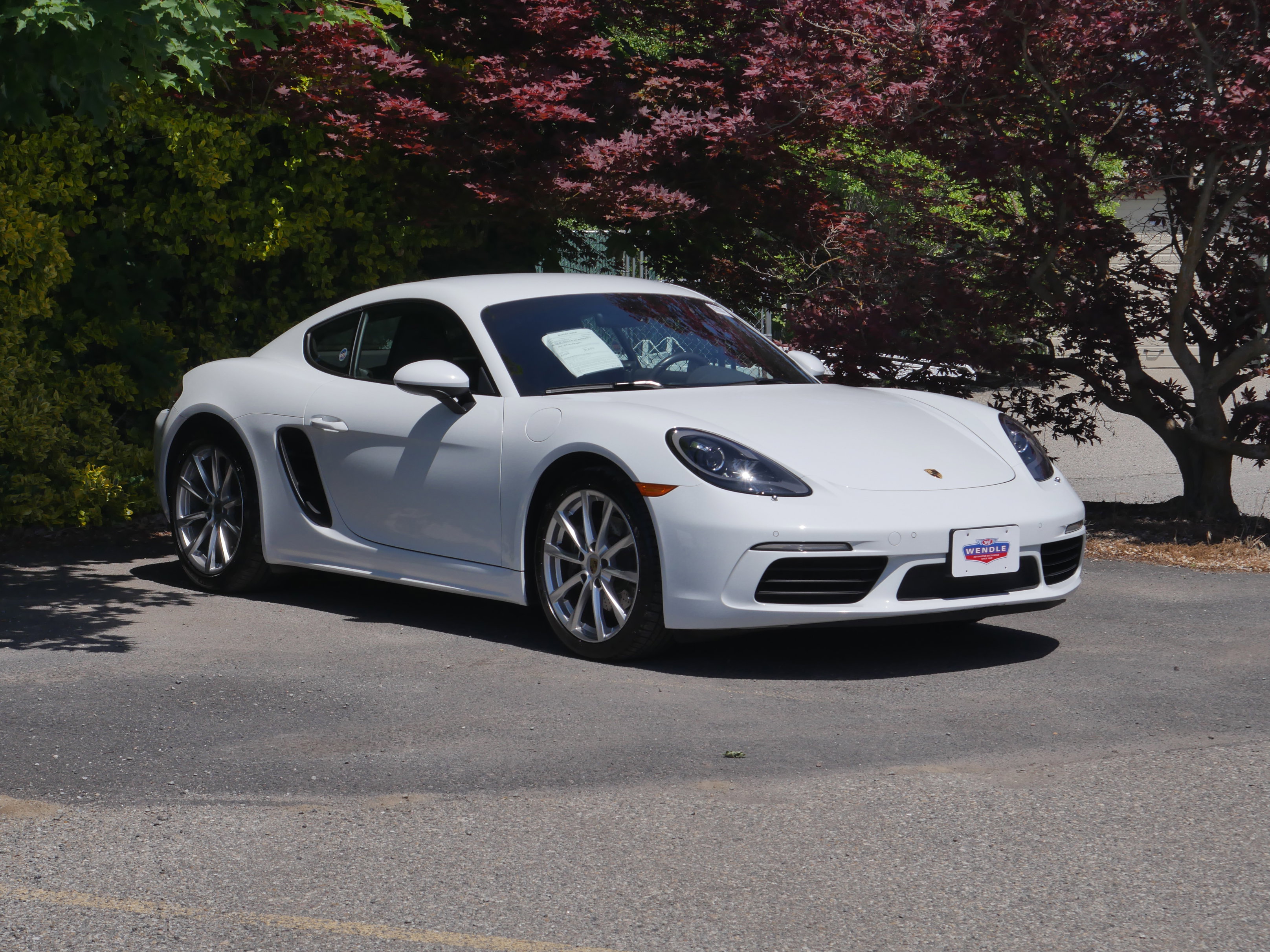 Used 2017 Porsche 718 Cayman RWD image 24