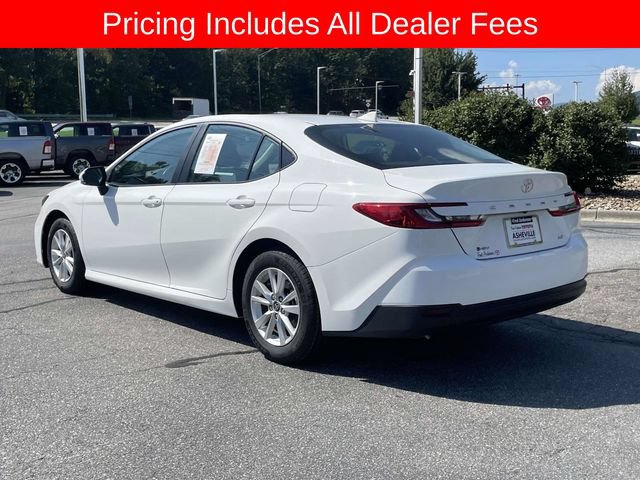 Used 2025 Toyota Camry LE FWD image 3