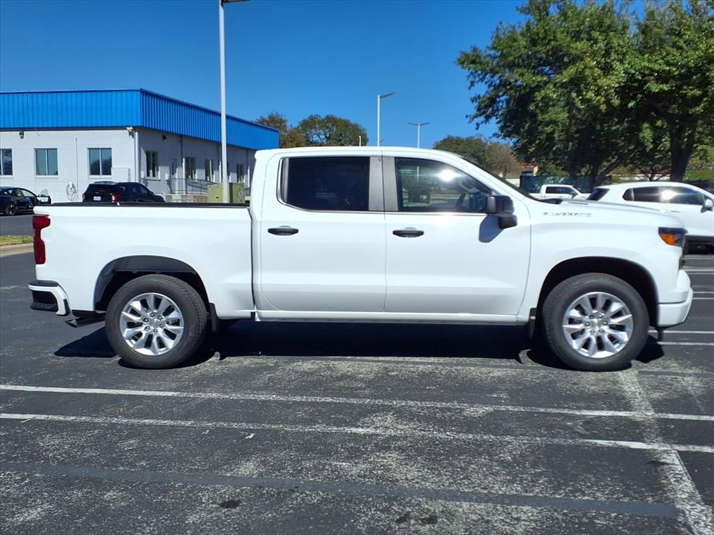 New 2026 Chevrolet Silverado 1500 Custom image 3