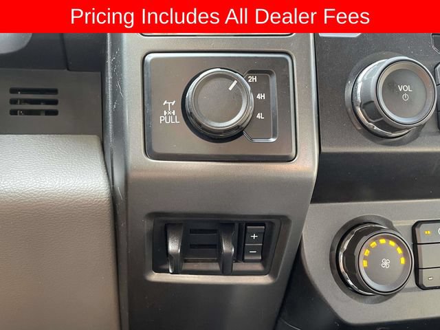 Used 2022 Ford F250 XLT w/ Black Appearance Package AWD/4WD image 36