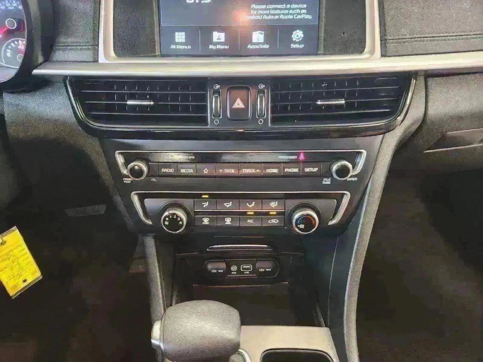 Used 2020 Kia Optima LX image 26