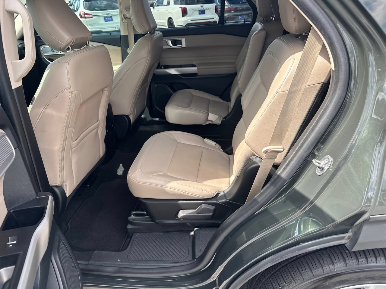 Certified 2022 Ford Explorer Limited w/ Equipment Group 301A RWD image 23