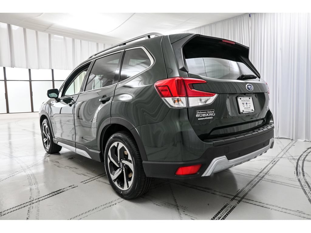 Used 2023 Subaru Forester Touring w/ Popular Package #2 AWD/4WD image 5