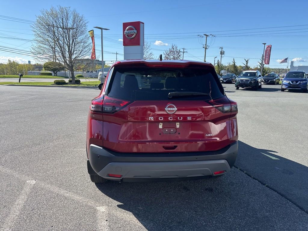 Used 2023 Nissan Rogue S AWD/4WD image 6