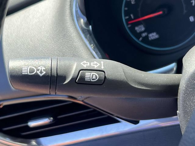 Certified 2023 Chevrolet Traverse LT FWD image 25